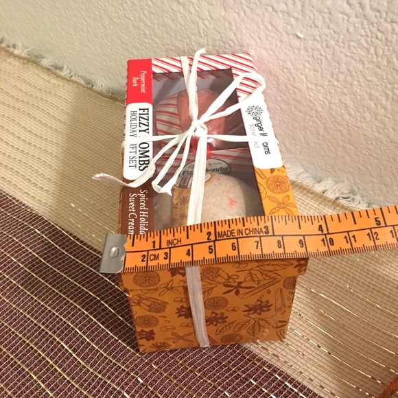 Bath Bombs by Ginger Lily Botanicals Holiday Gift! - Picture 5 of 6